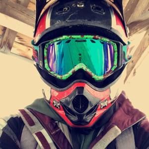 Meet your Posher, Devin